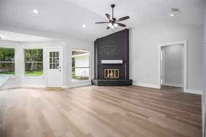 1406 Kent Way, Friendswood, TX 77546 - Photo 5