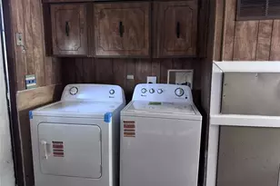 854 Queenswood, Montgomery, TX 77316 - Photo 13