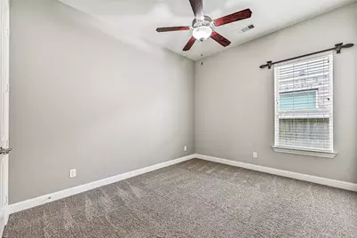 339 Woodway Drive, League City, TX 77573 - Photo 13