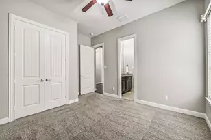 339 Woodway Dr, League City, TX 77573 - Photo 11