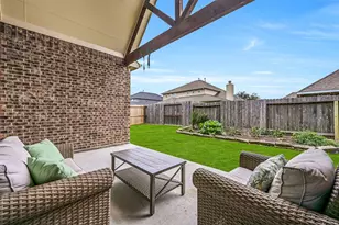 339 Woodway Dr, League City, TX 77573 - Photo 35