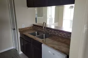 1516 Bay Area Blvd, Houston, TX 77058 - Photo 7
