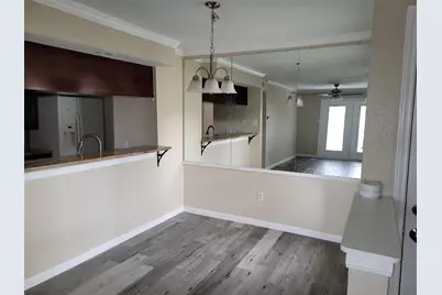 1516 Bay Area Boulevard #2, Houston, TX 77058 - Photo 5