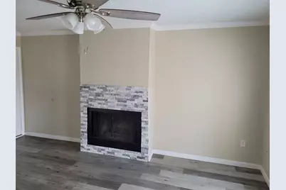 1516 Bay Area Boulevard #2, Houston, TX 77058 - Photo 15