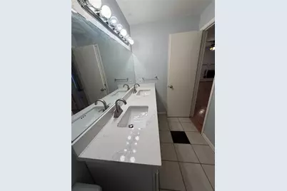 2425 Augusta Drive #36, Houston, TX 77057 - Photo 17