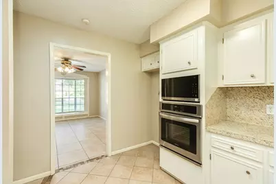232 Wayne Dr, Clute, TX 77531 - Photo 15