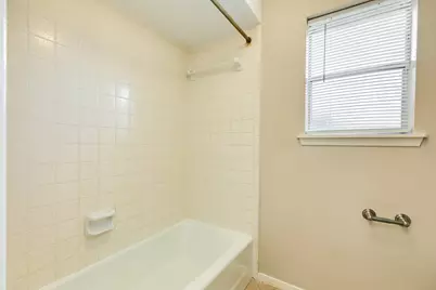 232 Wayne Dr, Clute, TX 77531 - Photo 27