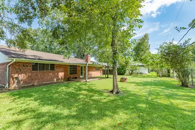 232 Wayne Dr, Clute, TX 77531 - Photo 29