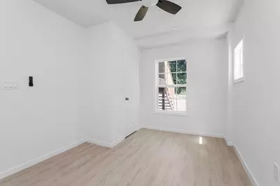 16016 Green Manor Drive, Houston, TX 77396 - Photo 11