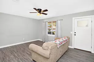 109 Frankens St, Diboll, TX 75941 - Photo 3