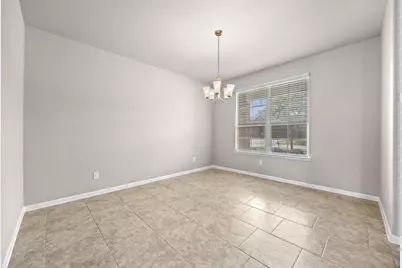 2719 Kaman Lane, Pearland, TX 77581 - Photo 5