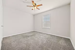 2719 Kaman Ln, Pearland, TX 77581 - Photo 33