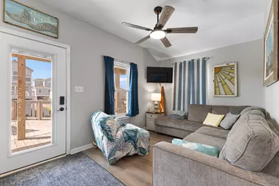 16711 Kingston Way, Jamaica Beach, TX 77554 - Photo 15