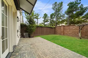 949 Dunleigh Meadows Ln, Houston, TX 77055 - Photo 31