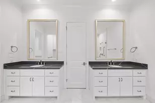 949 Dunleigh Meadows Ln, Houston, TX 77055 - Photo 29