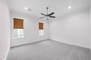 949 Dunleigh Meadows Ln, Houston, TX 77055 - Photo 23