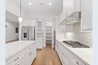 949 Dunleigh Meadows Lane, Houston, TX 77055 - Photo 15