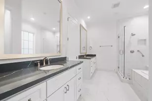 949 Dunleigh Meadows Ln, Houston, TX 77055 - Photo 27