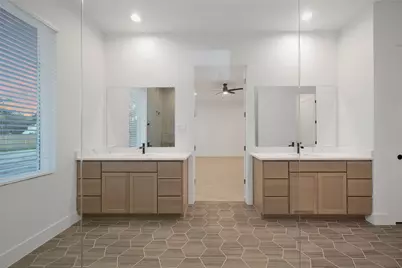 322 Louvenia Court, Pinehurst, TX 77362 - Photo 21