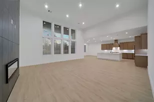 322 Louvenia Ct, Pinehurst, TX 77362 - Photo 13