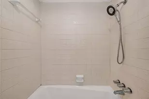 5623 Pinewilde Dr, Houston, TX 77066 - Photo 19