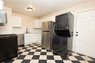 535 Husk, Somerville, TX 77879 - Photo 5