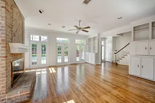 6100 Burgoyne Rd, Houston, TX 77057 - Photo 3