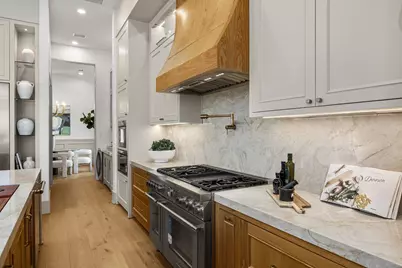 1032 W 41st Street, Houston, TX 77018 - Photo 21