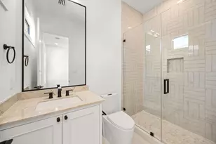 1032 W 41st St, Houston, TX 77018 - Photo 41