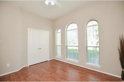 2811 Willow Fork Drive, Katy, TX 77450 - Photo 9