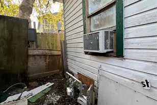 2601 Lucinda St, Houston, TX 77004 - Photo 37