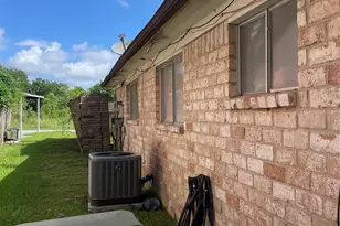 9328 Tooley Dr, Houston, TX 77031 - Photo 3