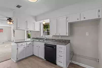 2013 17th Avenue N, Texas City, TX 77590 - Photo 13