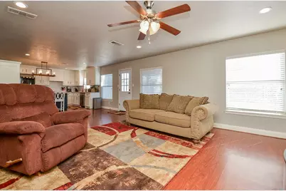 835 Tropicana Boulevard, East Bernard, TX 77435 - Photo 13