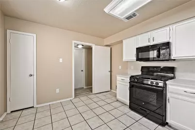 2627 Autumn Springs Lane, Spring, TX 77373 - Photo 9
