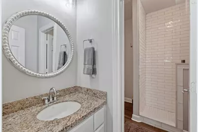 110 S Veilwood Circle, The Woodlands, TX 77382 - Photo 45