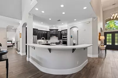110 S Veilwood Circle, The Woodlands, TX 77382 - Photo 11