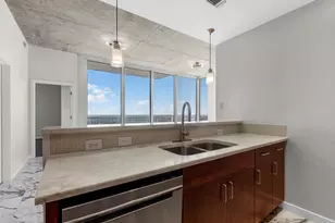 5925 Almeda Rd, Houston, TX 77004 - Photo 7