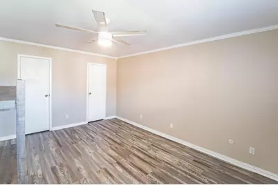 7140 N Holiday Drive, Galveston, TX 77550 - Photo 11