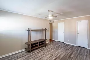 7140 N Holiday Dr, Galveston, TX 77550 - Photo 15