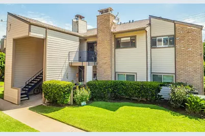 7140 N Holiday Drive, Galveston, TX 77550 - Photo 1