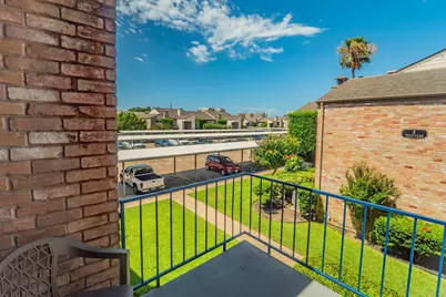 7140 N Holiday Drive, Galveston, TX 77550 - Photo 23