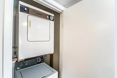 7140 N Holiday Drive, Galveston, TX 77550 - Photo 17