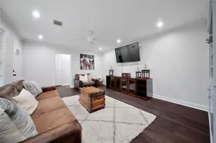 808 Avenue K, Rosenberg, TX 77471 - Photo 13