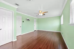 1025 Willow Oaks Cir, Pasadena, TX 77506 - Photo 17