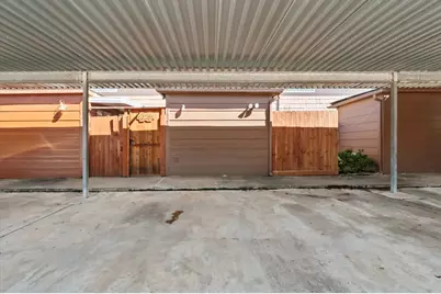 1025 Willow Oaks Circle, Pasadena, TX 77506 - Photo 23