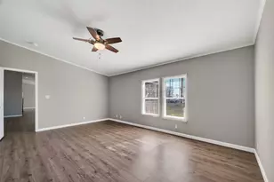 8907 County Rd 511, Rosharon, TX 77583 - Photo 17