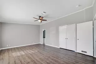 8907 County Rd 511, Rosharon, TX 77583 - Photo 15