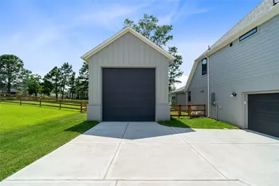 551 Black Bronco Road, Magnolia, TX 77354 - Photo 45