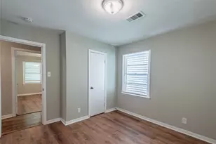 124 N Washington St, Texas City, TX 77591 - Photo 11